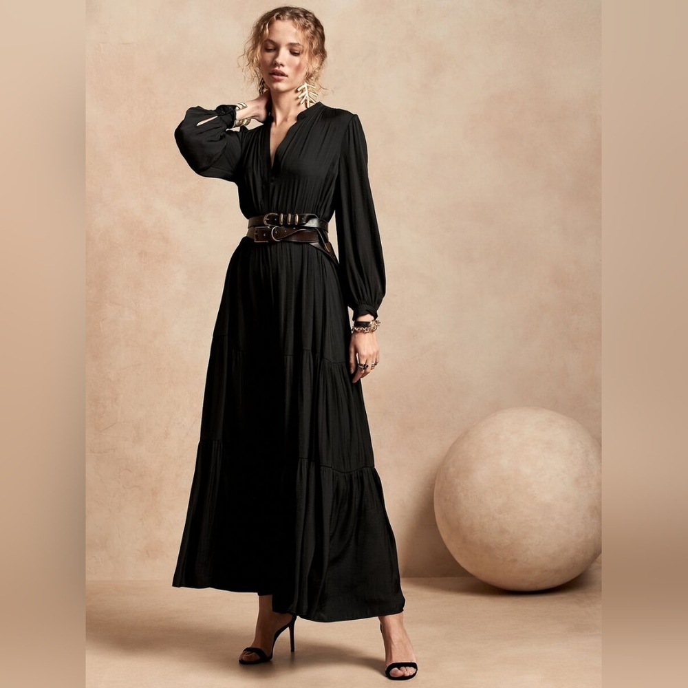 Banana Republic Tiered Maxi Dress in silky Black, XL Tall